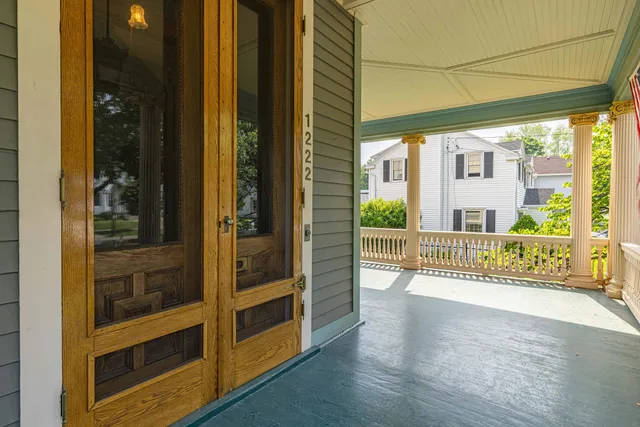 $739,900 | 1222 11th Street, Monroe, WI 53566