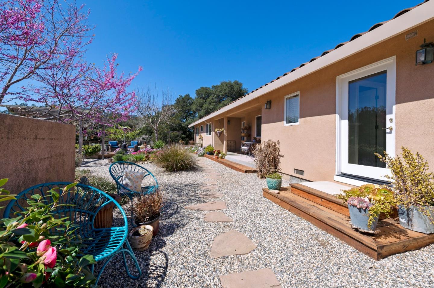 481 Maher Road Watsonville, CA 95076 - Photo 30 of 34 a backyard of a house with lots of green space