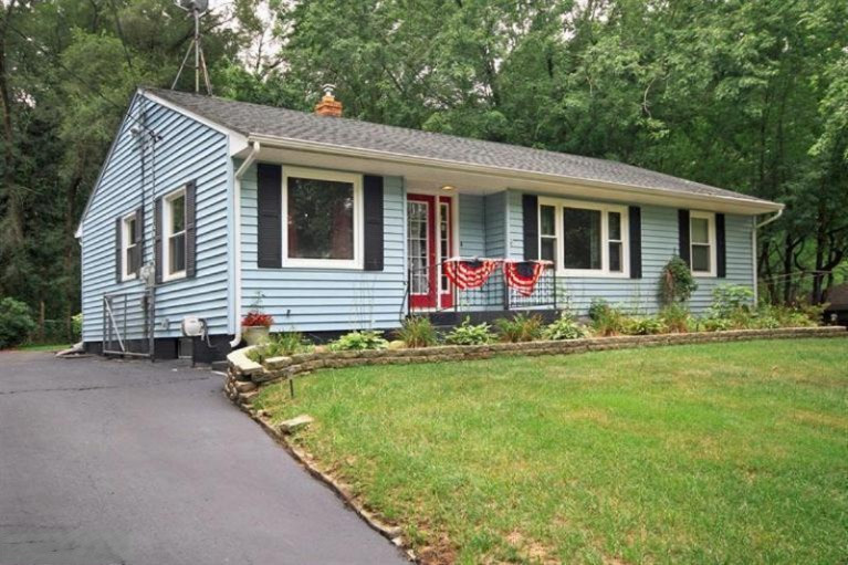 7303 Ravine Road Kalamazoo, MI 49009 - Photo 1 of 24 Primary Photo