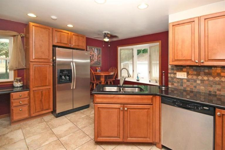 7303 Ravine Road Kalamazoo, MI 49009 - Photo 9 of 24 Additional Photo