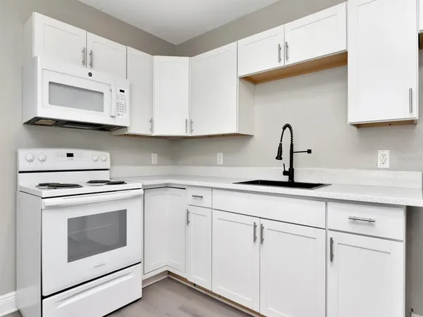 $2,399,900 | 1211 62nd Avenue East, Bradenton, FL 34203