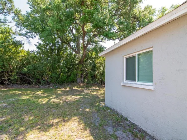 $2,399,900 | 1211 62nd Avenue East, Bradenton, FL 34203