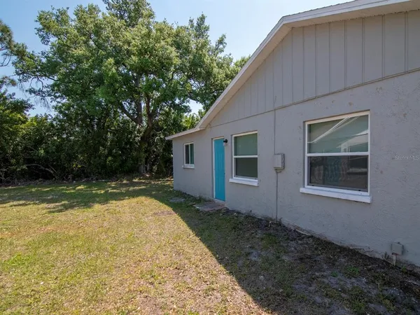 $2,399,900 | 1211 62nd Avenue East, Bradenton, FL 34203