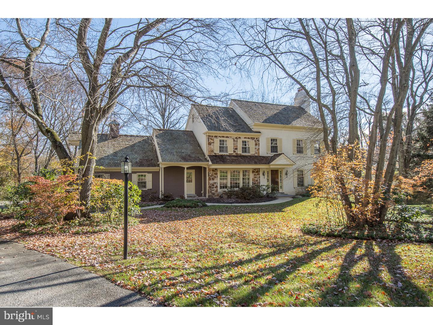 418 Round Hill Road Wayne, PA 19087 - Photo 1 of 23