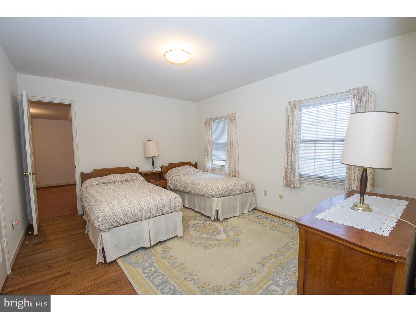 418 Round Hill Road Wayne, PA 19087 - Photo 16 of 23
