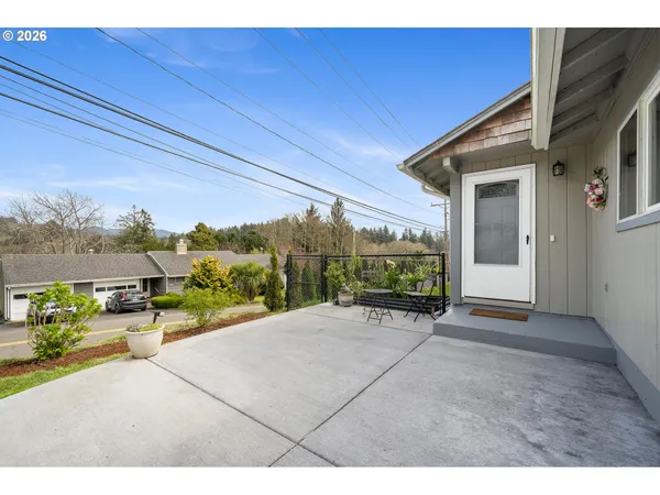 $399,000 | 5575 Ocean Street, Bay City, OR 97107