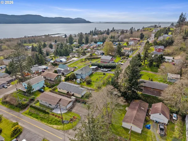 $399,000 | 5575 Ocean Street, Bay City, OR 97107