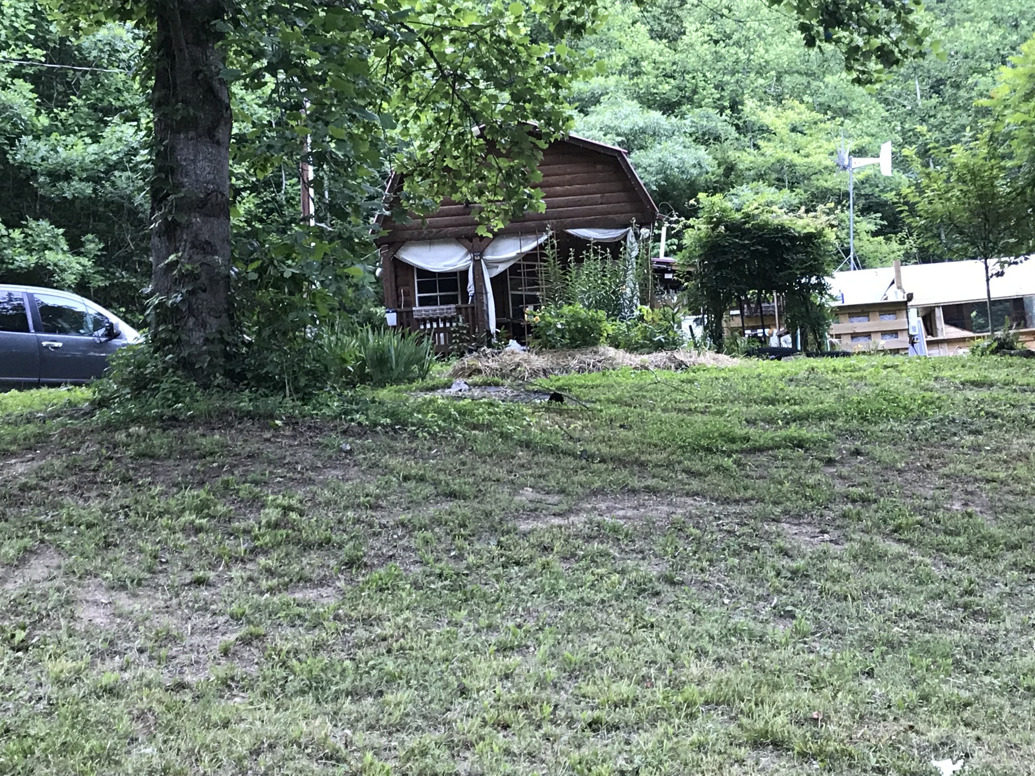 1351 Old Highway 48 North