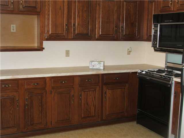 2030 Tupsfield Road Columbus, OH 43229 - Photo 4 of 9 Gallery Image 4