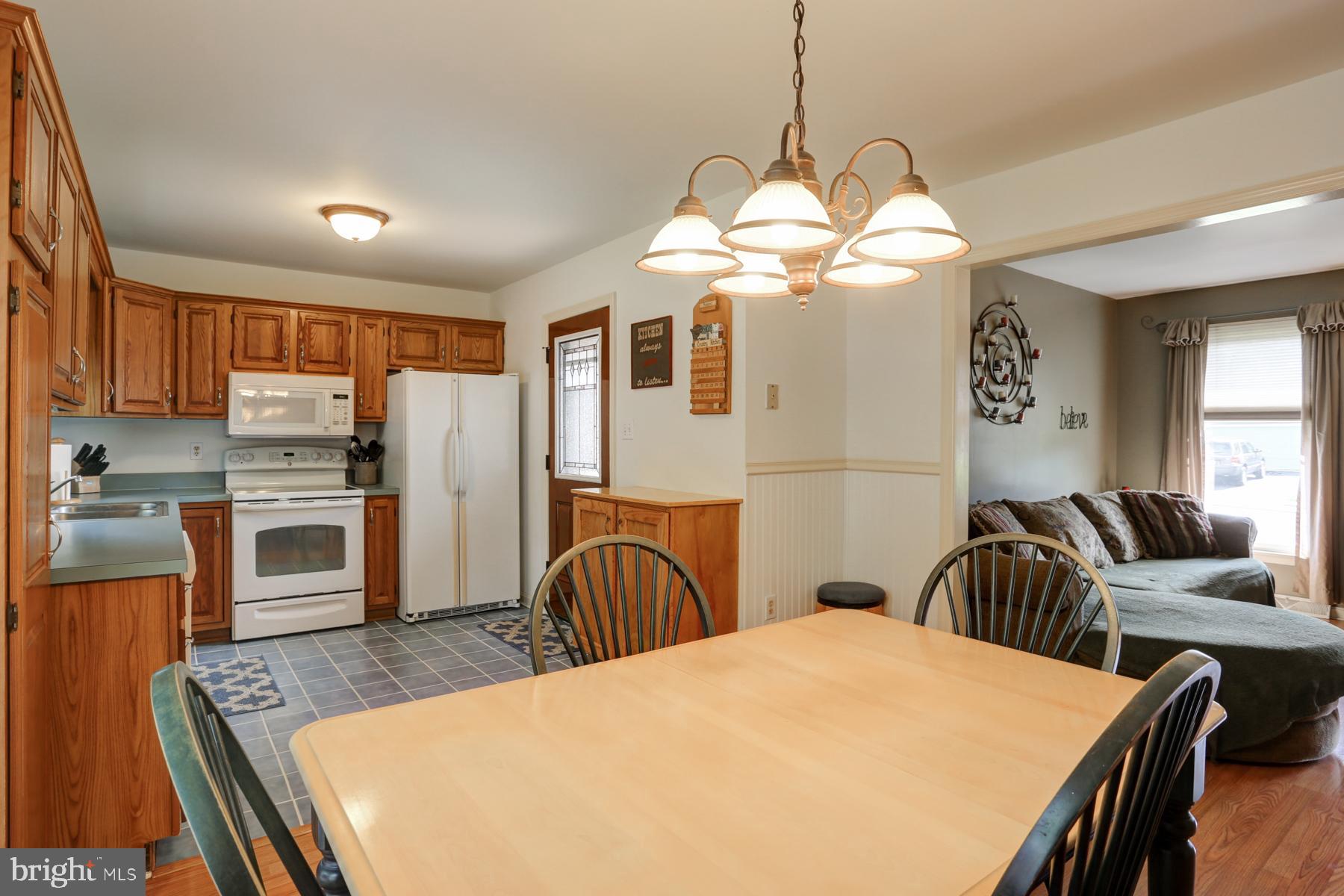 2 Walnut Run Elizabethtown, PA 17022 - Photo 9 of 31 Gallery Image 9