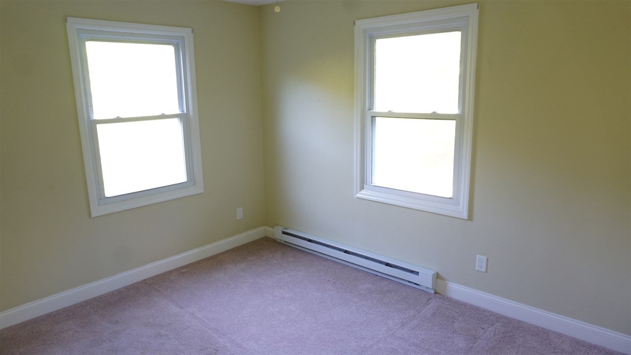 142 Exeter Road North Hampton, NH 03862 - Photo 7 of 12