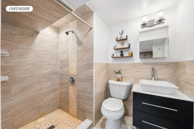 $5,850,000 | 524 East 82nd Street | Upper East Side