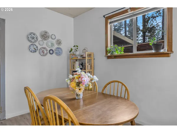 $368,000 | 16122 Lava Drive, La Pine, OR 97739