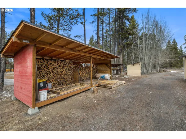 $368,000 | 16122 Lava Drive, La Pine, OR 97739