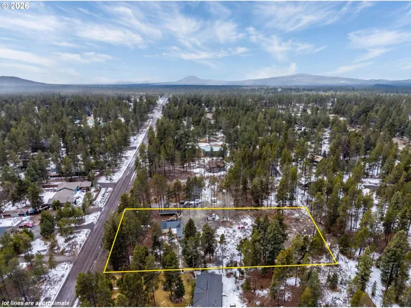 $368,000 | 16122 Lava Drive, La Pine, OR 97739