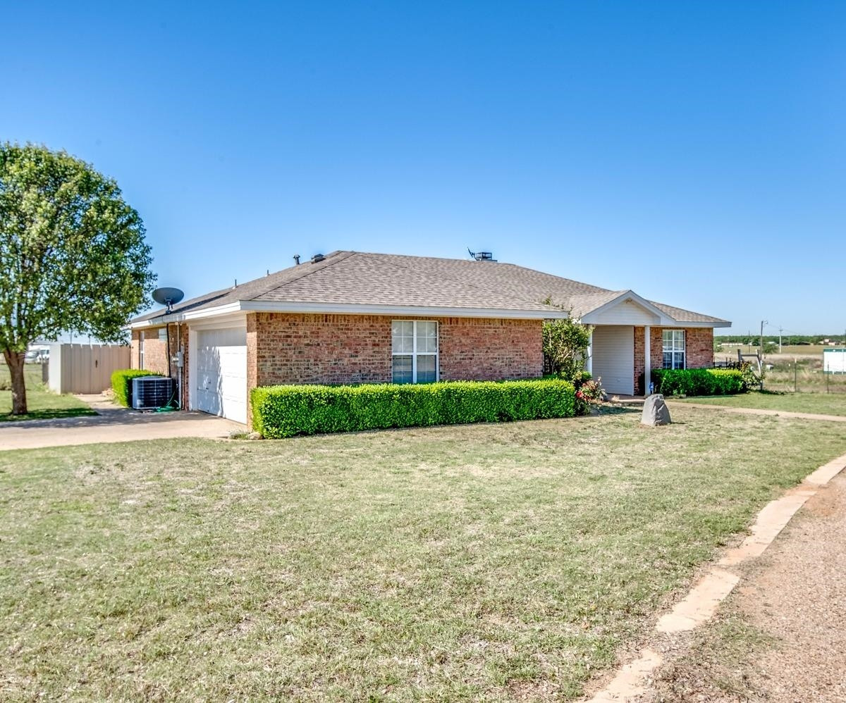 5621 126th Street Lubbock, TX 79424 - Photo 1 of 10 Photo 1