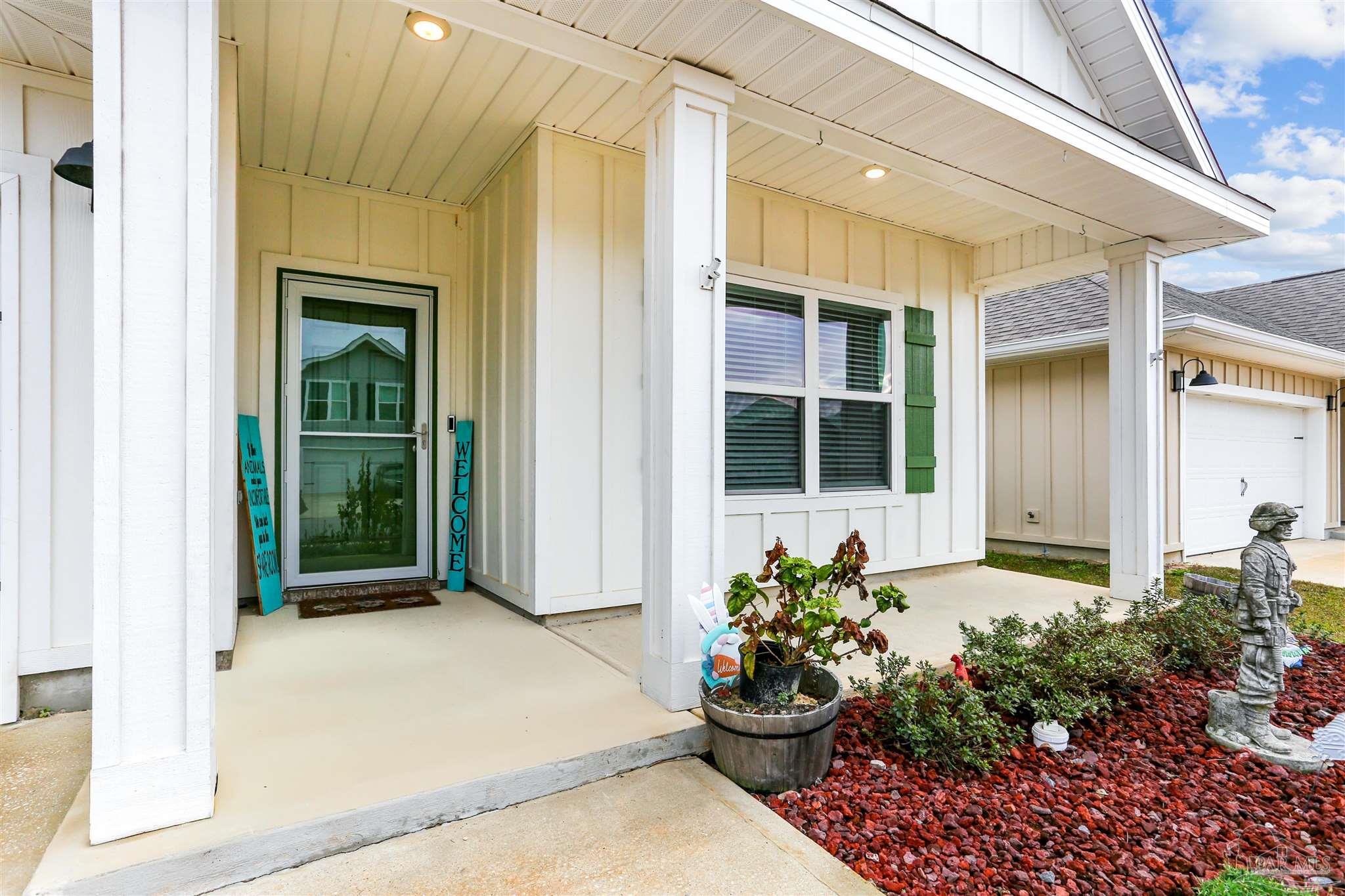 5752 Conley Court Pace, FL 32571 - Photo 2 of 40