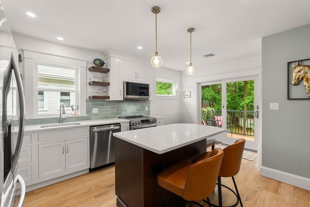 41-43 Elliot Street, Unit 2 Norwood, MA 02062 - Photo 13 of 33