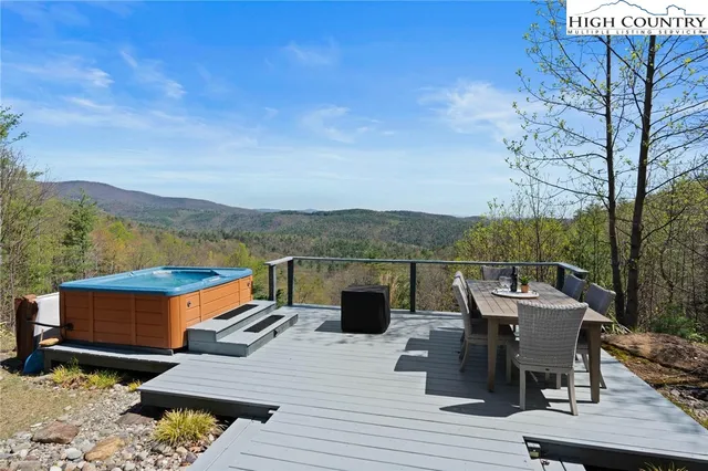 $360,000 | 3086 Summit Road, Purlear, NC 28665