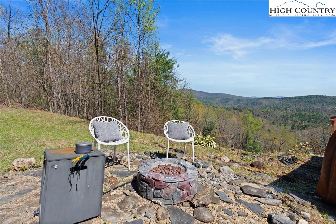 3086 Summit Road Purlear, NC 28665 - Photo 29 of 37