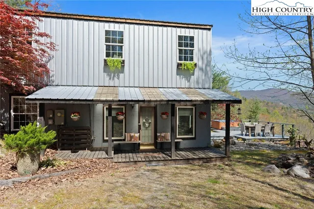 $360,000 | 3086 Summit Road, Purlear, NC 28665