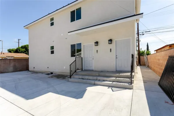 $3,250 | 13768 1/2 Judd Street, Pacoima, CA 91331