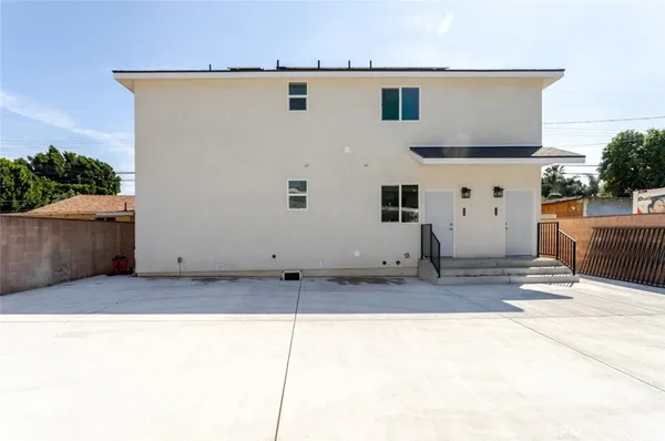 $3,250 | 13768 1/2 Judd Street, Pacoima, CA 91331
