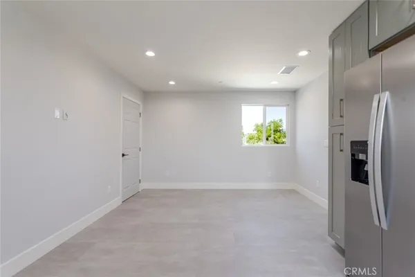 $3,250 | 13768 1/2 Judd Street, Pacoima, CA 91331