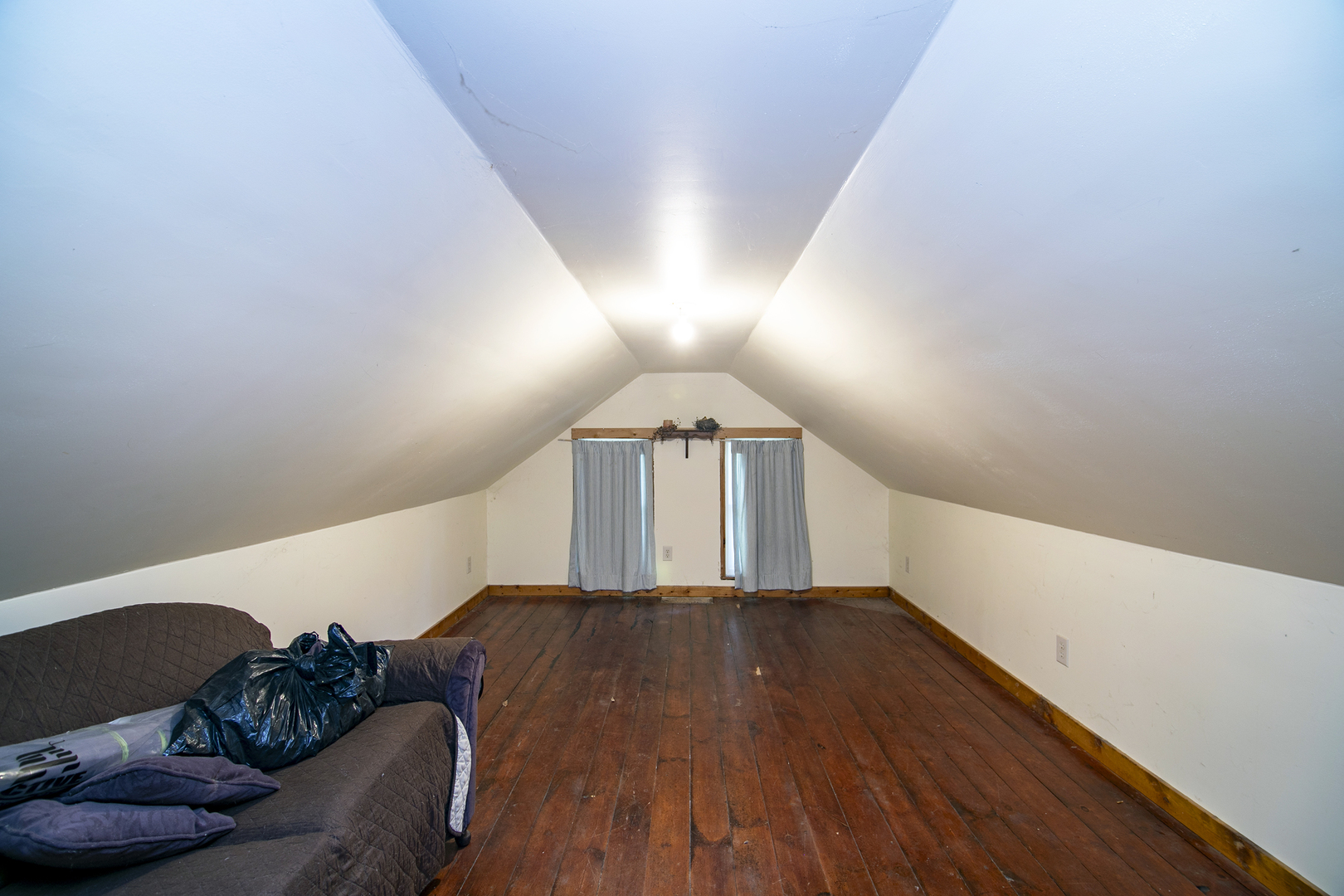 1757 East 3000 North Road Martinton, IL 60951 - Photo 16 of 33 a view of entryway and hall with wooden floor