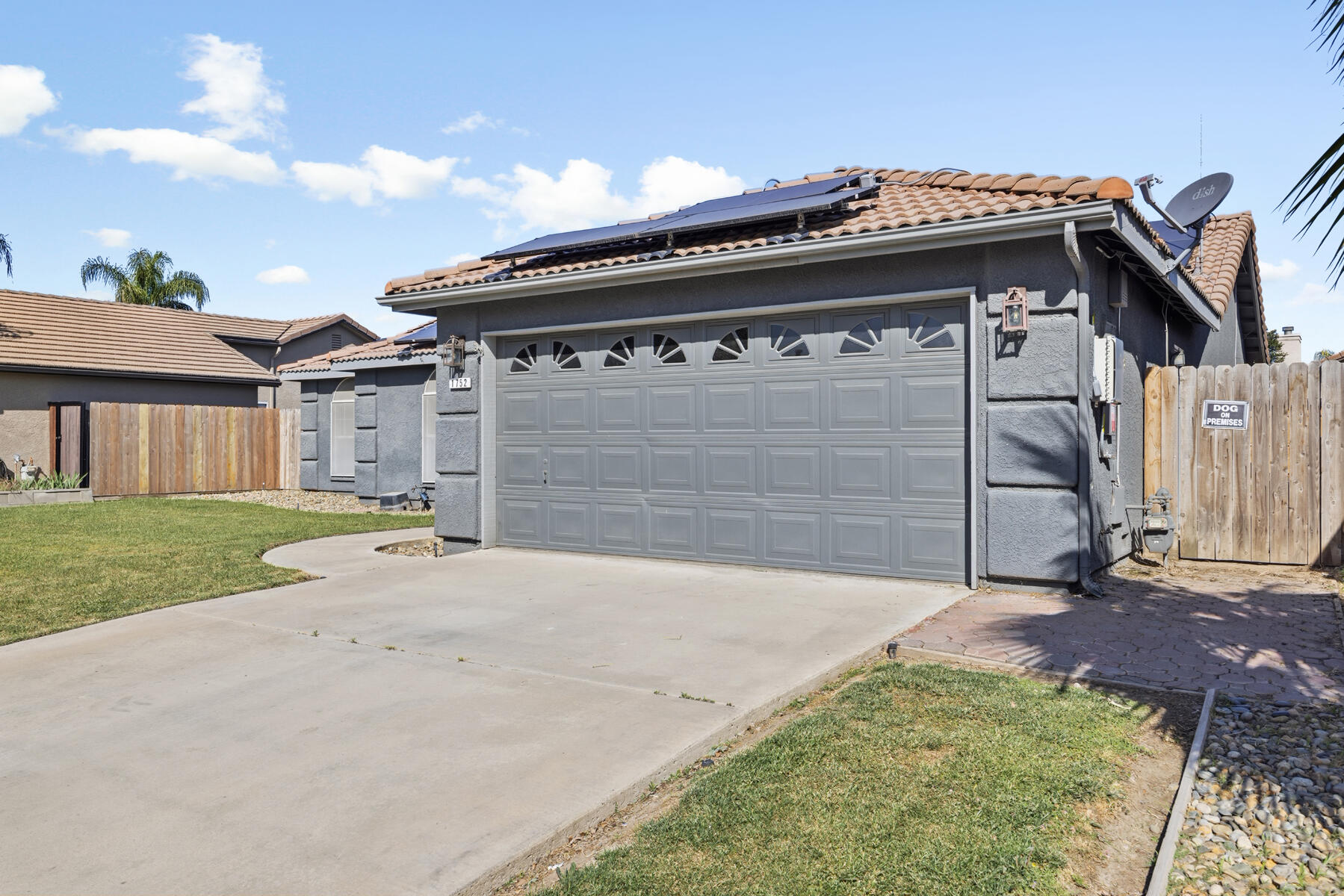 1752 Modoc Avenue Tulare, CA 93274 - Photo 2 of 45 02 - Front of Property