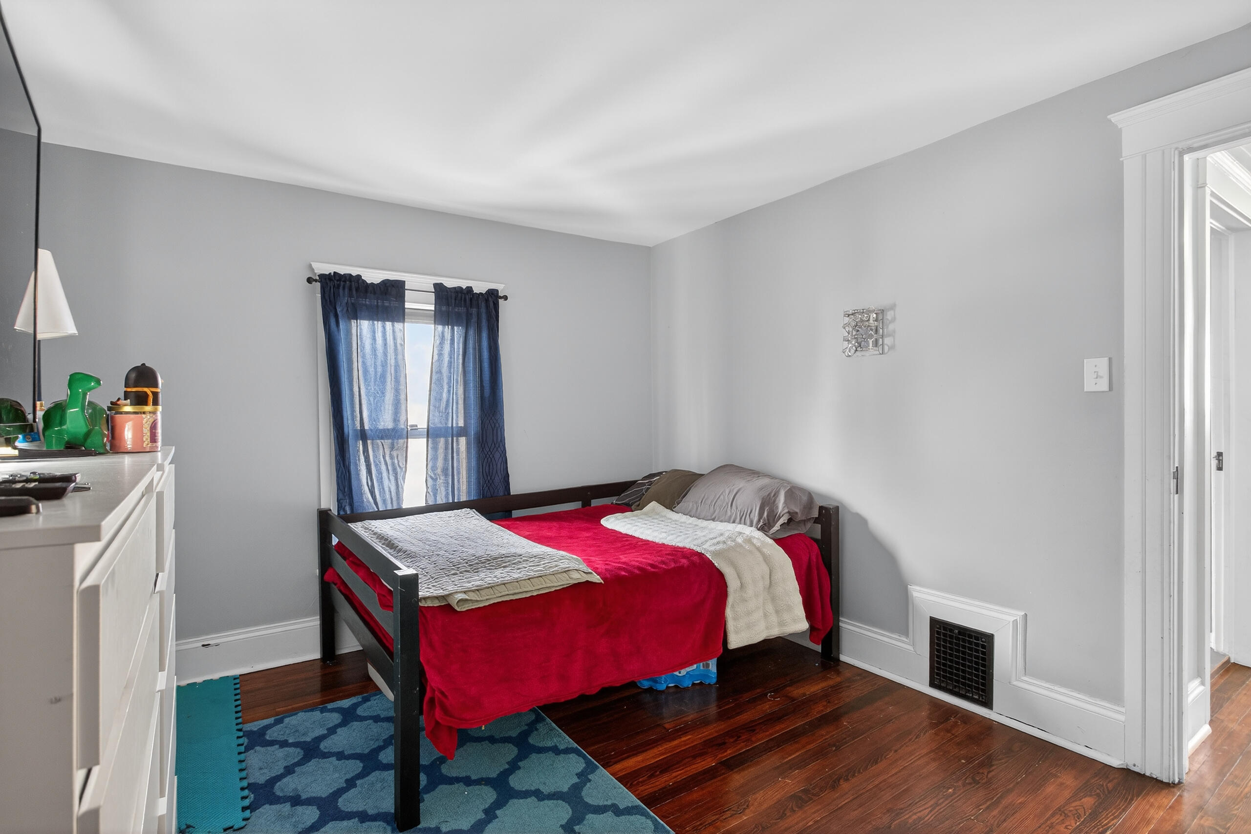 134 North Gorham Street Jackson, MI 49202 - Photo 23 of 35 021_0N0A6294