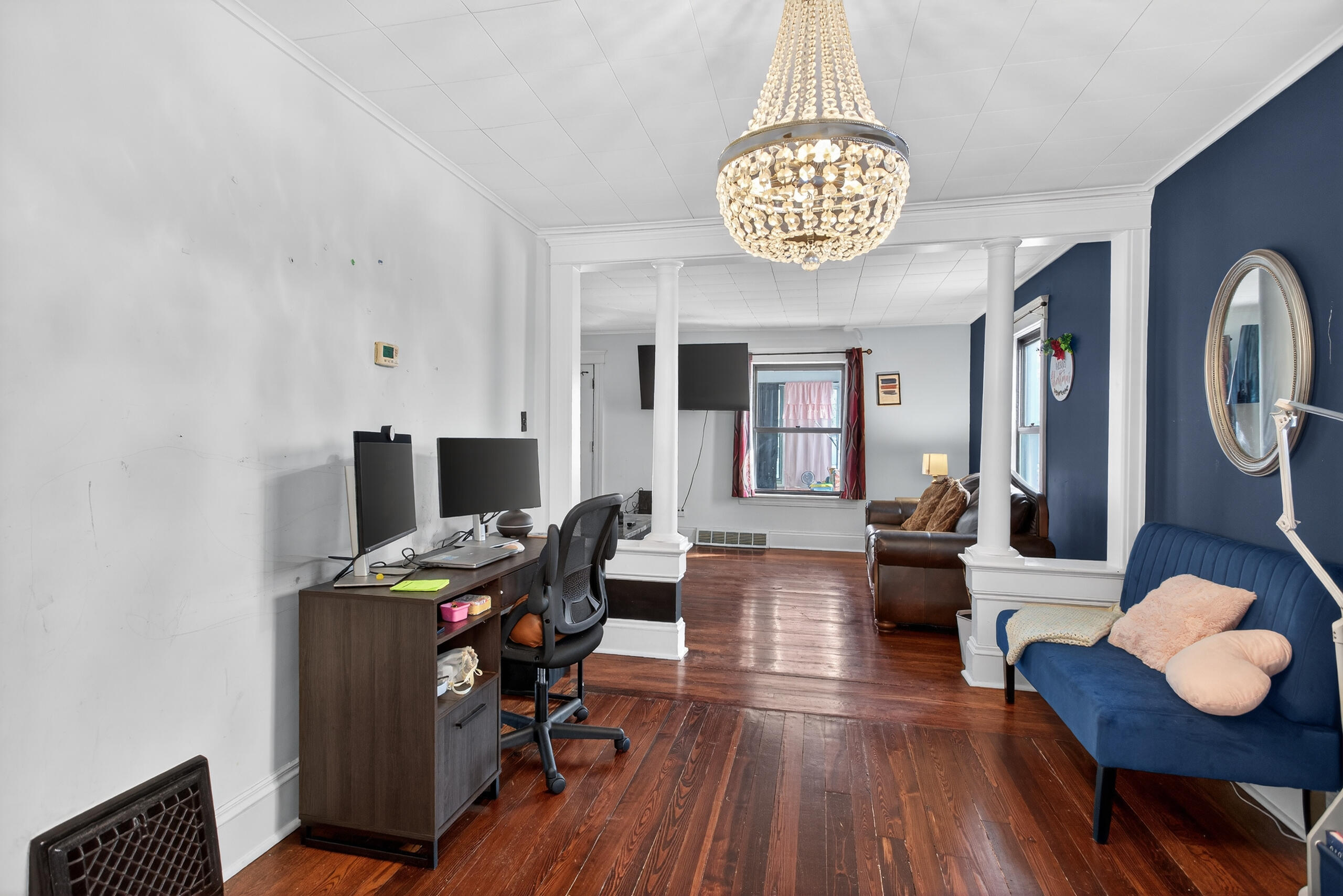 134 North Gorham Street Jackson, MI 49202 - Photo 5 of 35 005_0N0A6246