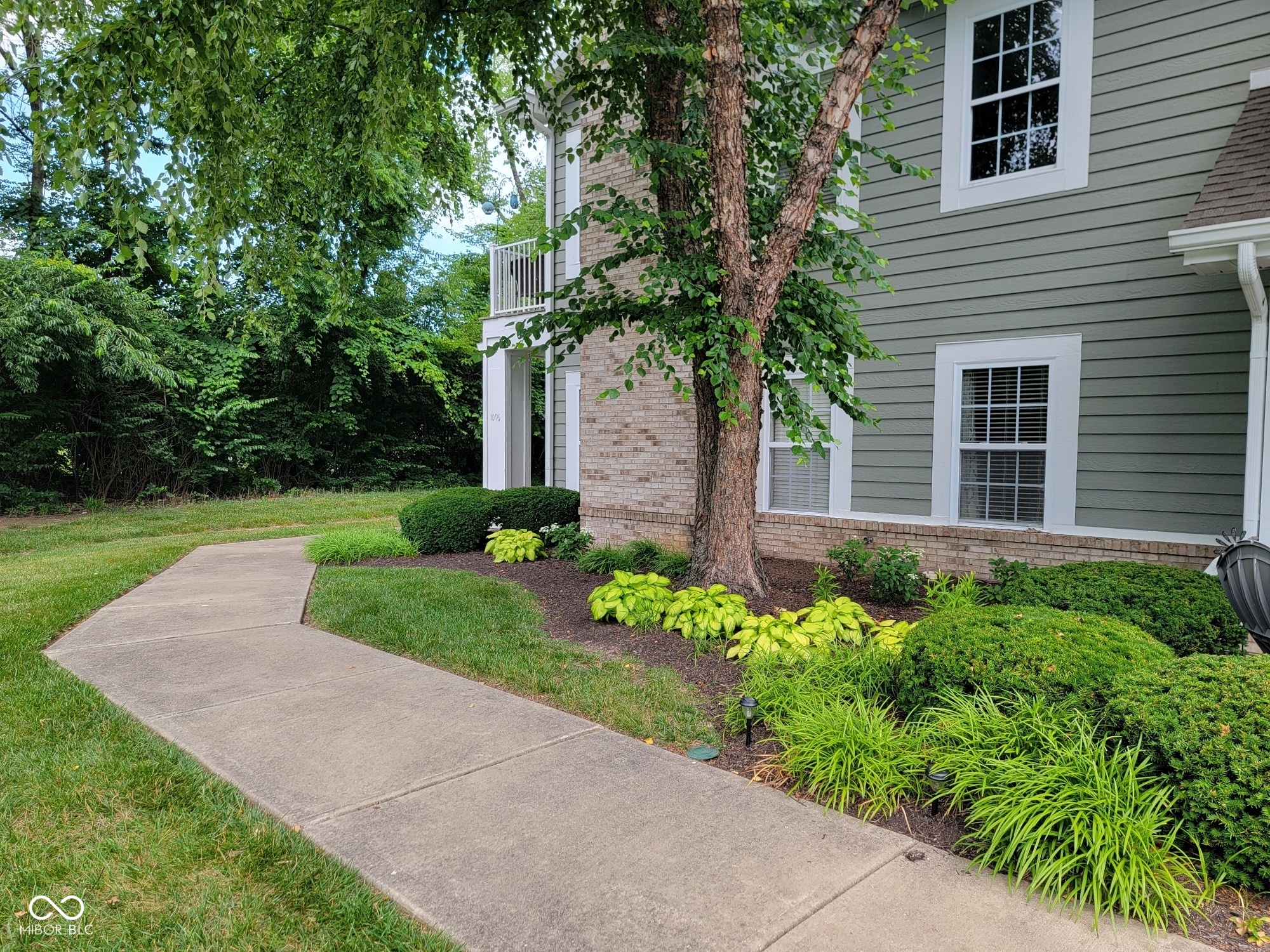 1096 Shadow Ridge Road Carmel, IN 46280 - Photo 1 of 27 Gallery Image 1