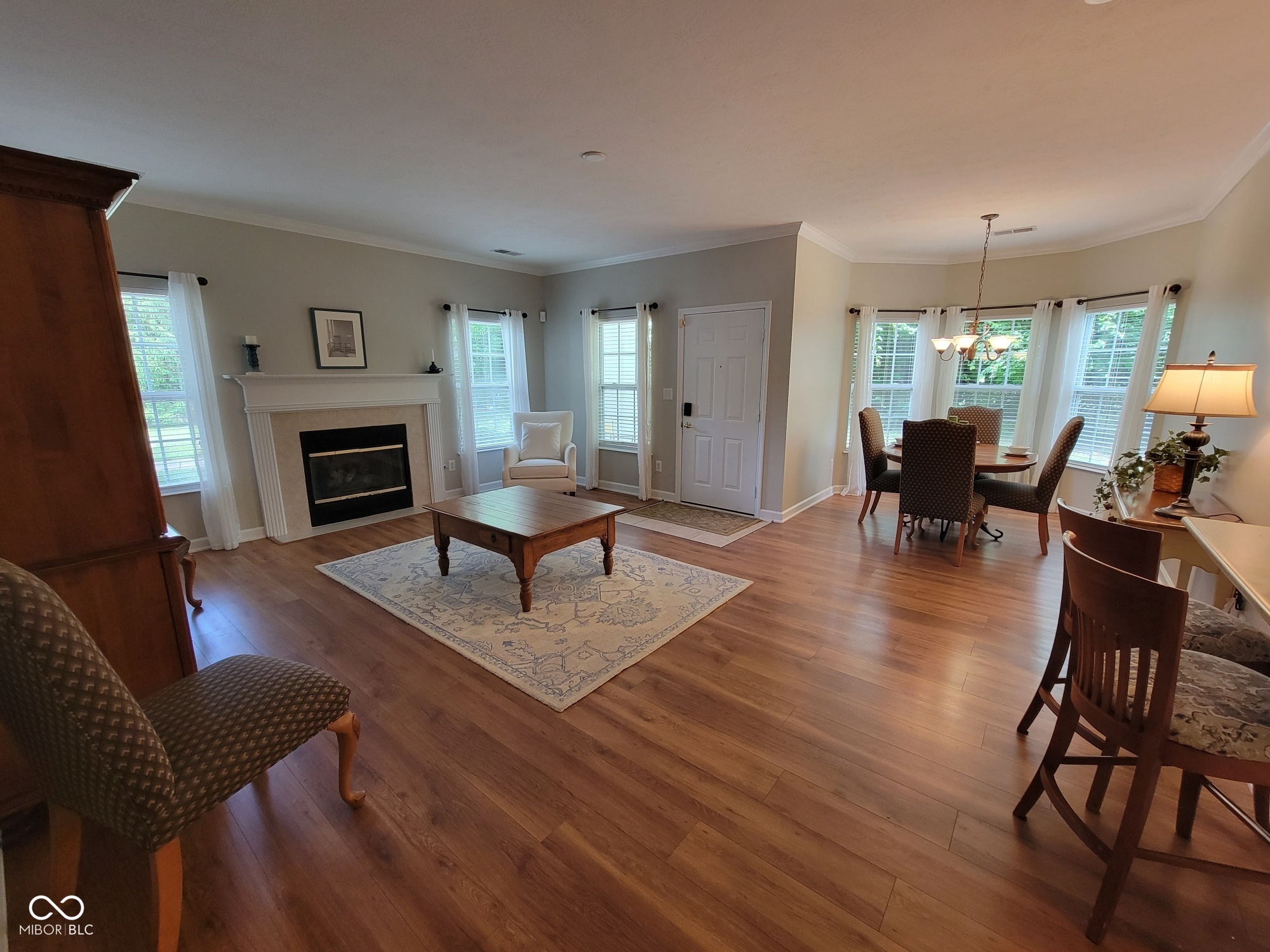 1096 Shadow Ridge Road Carmel, IN 46280 - Photo 3 of 27 Gallery Image 3