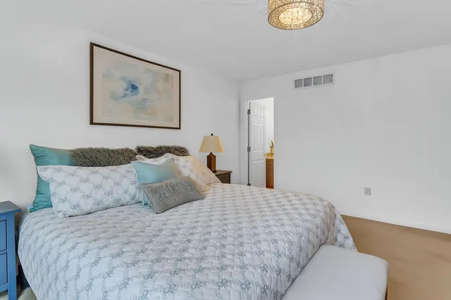 $449,900 | 19685 Kirk Road, Manchester, MI 48158