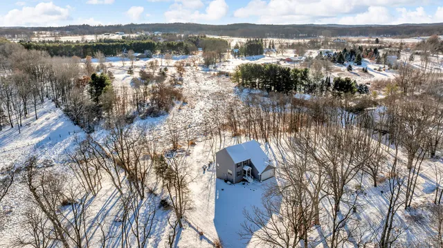 $449,900 | 19685 Kirk Road, Manchester, MI 48158