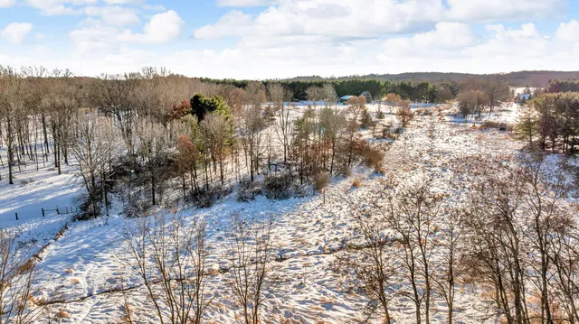 $449,900 | 19685 Kirk Road, Manchester, MI 48158