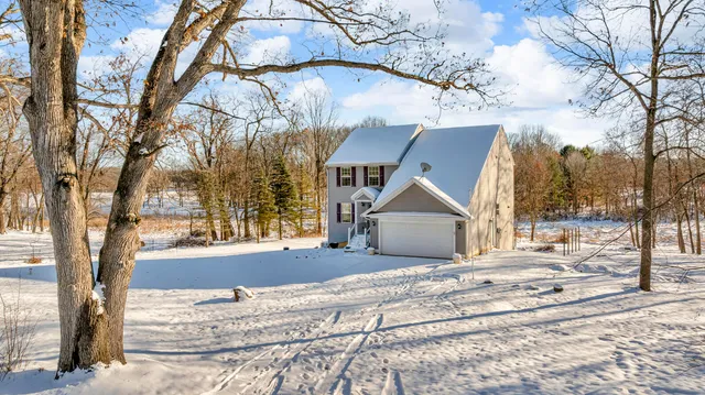 $449,900 | 19685 Kirk Road, Manchester, MI 48158