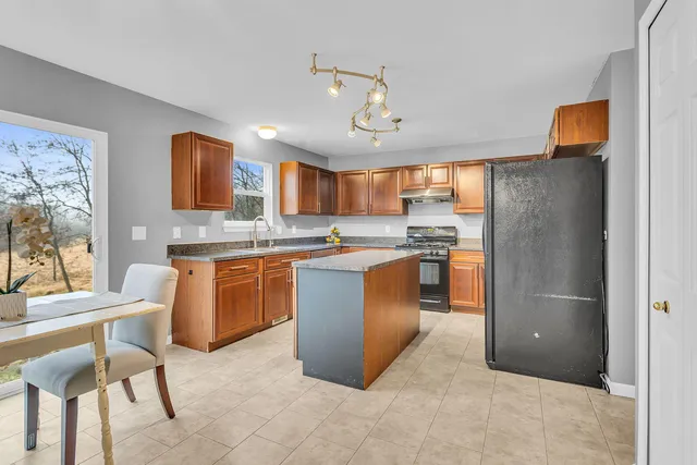 $449,900 | 19685 Kirk Road, Manchester, MI 48158