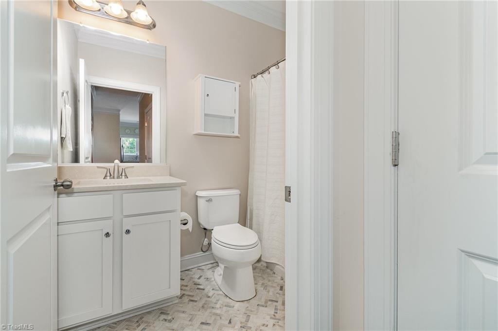 645 Nikyle Circle High Point, NC 27265 - Photo 15 of 24 Downstairs guest bathroom