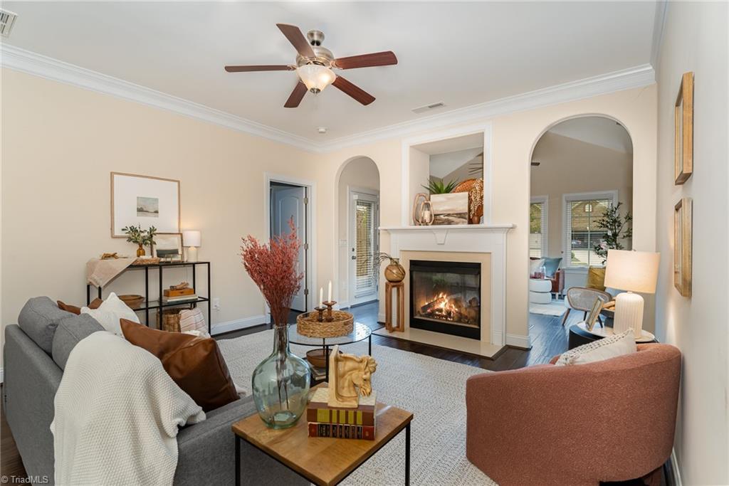 645 Nikyle Circle High Point, NC 27265 - Photo 5 of 24