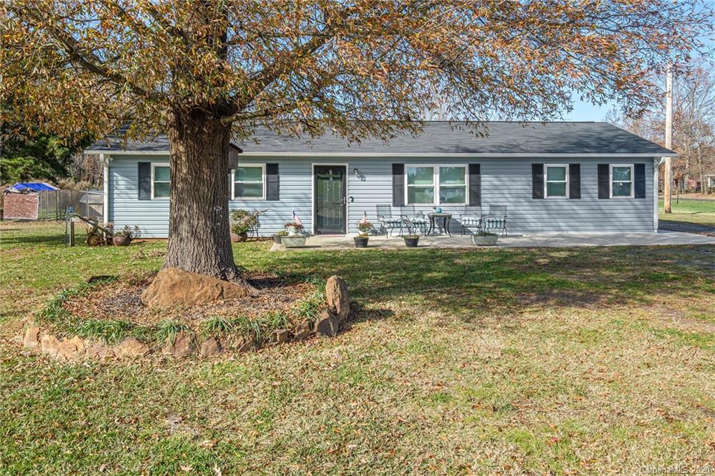 6150 Smith Lake Road Mount Pleasant, NC 28124 - Photo 1 of 32 Gallery Image 1