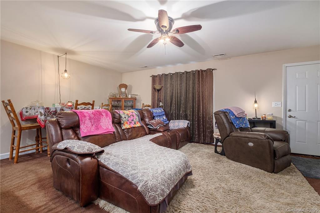 6150 Smith Lake Road Mount Pleasant, NC 28124 - Photo 10 of 32 Gallery Image 10