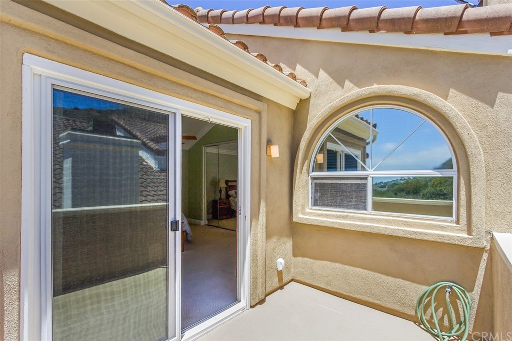 30 Santa Clara San Clemente, CA 92672 - Photo 19 of 31 Master bedroom deck with water hose.