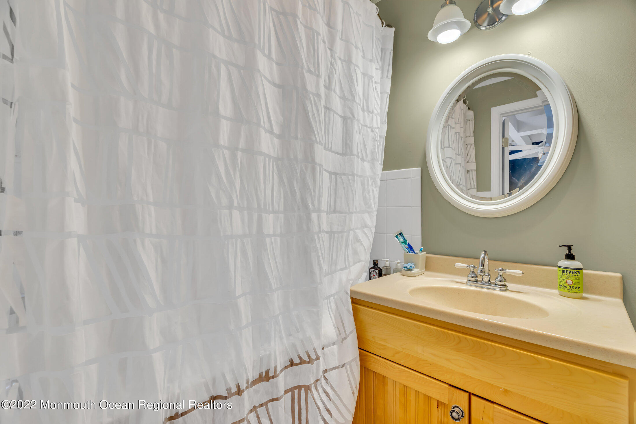 208 Barton Avenue Point Pleasant, NJ 08742 - Photo 19 of 32 031_dsc00101