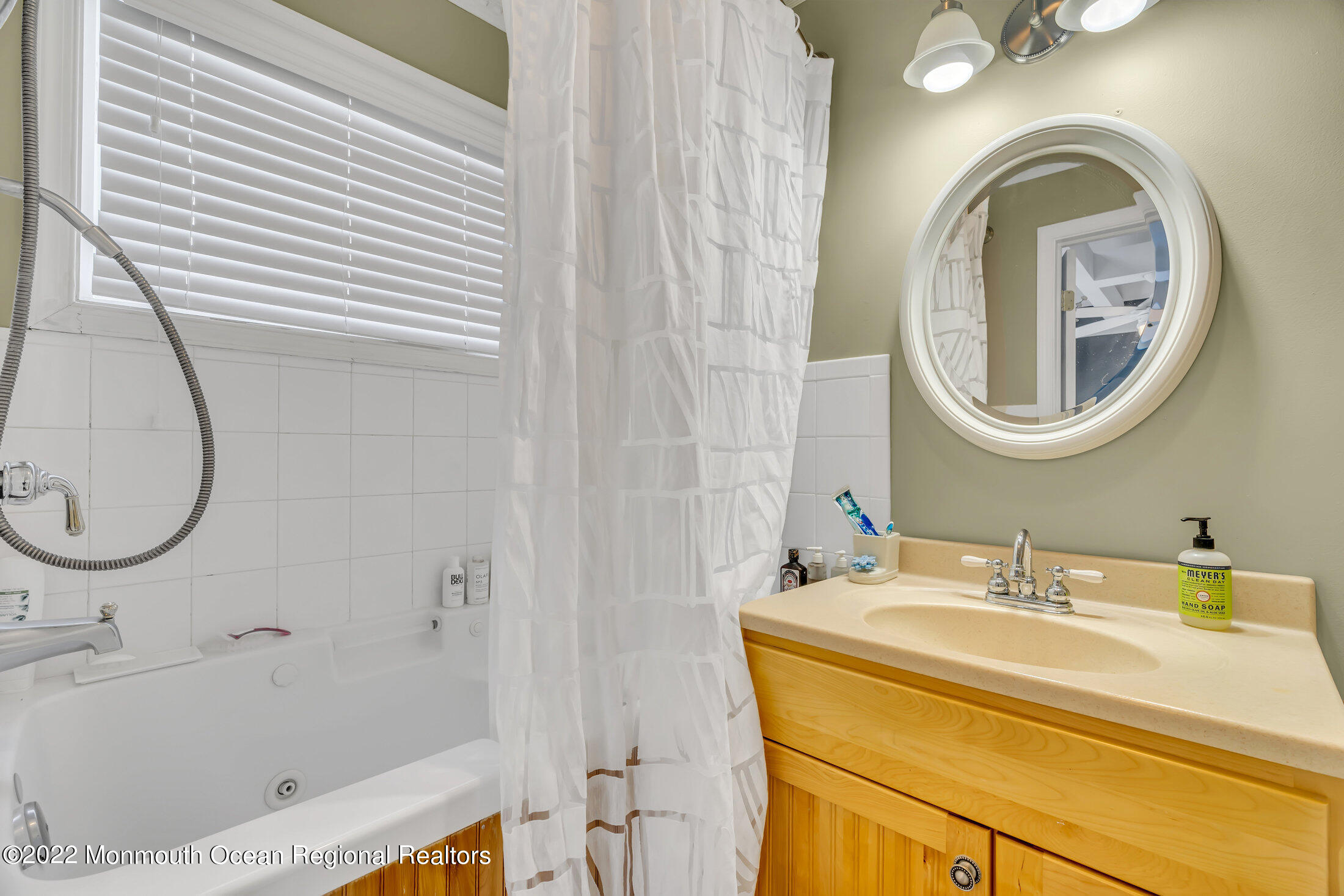 208 Barton Avenue Point Pleasant, NJ 08742 - Photo 20 of 32 032_dsc00106