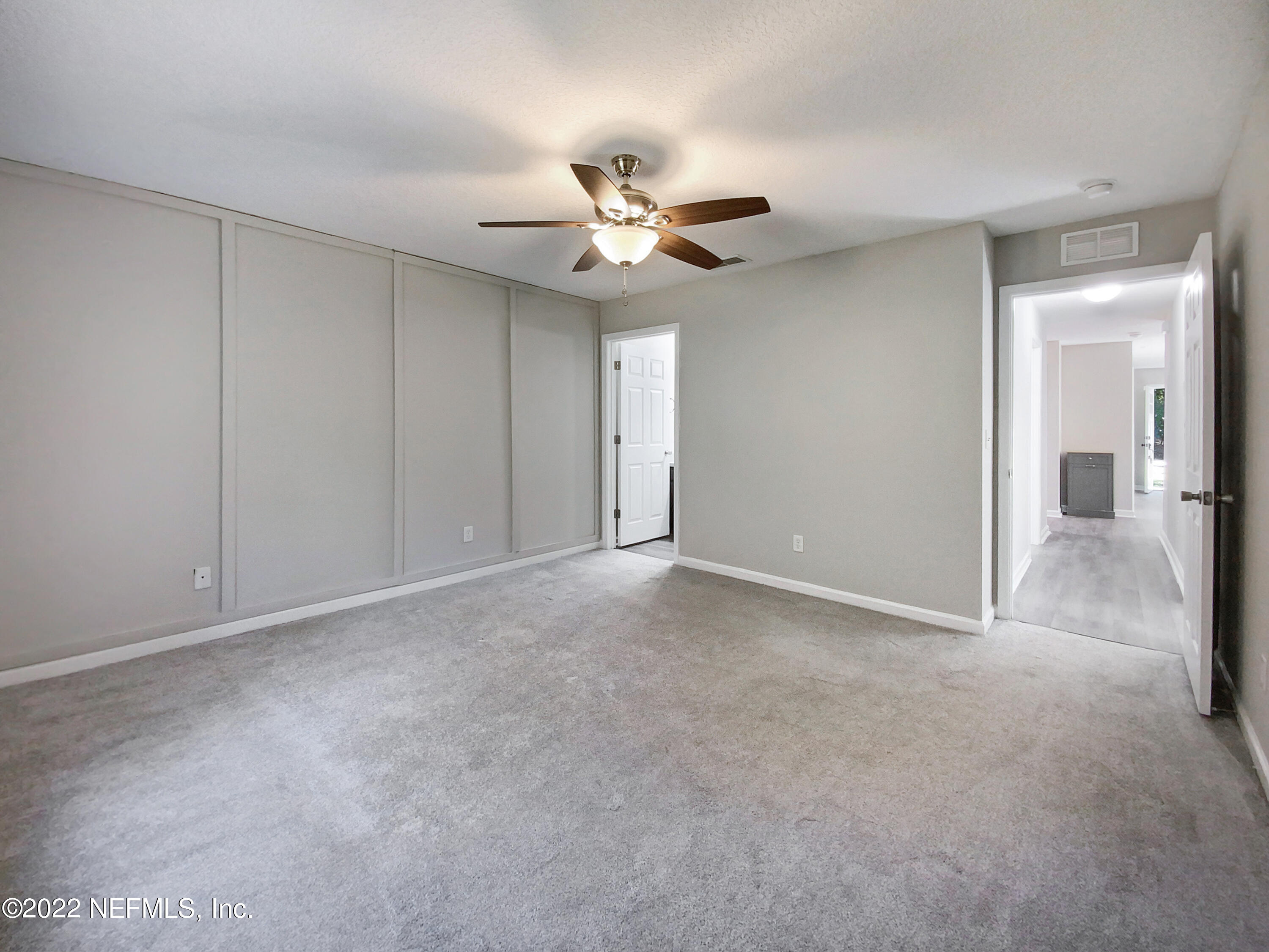 4366 Bedford Road Jacksonville, FL 32207 - Photo 10 of 18 listing_9