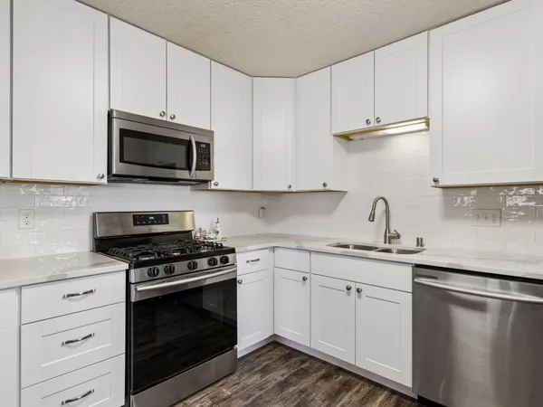 $499,500 | 3349 St Louis Avenue, Minneapolis, MN 55416