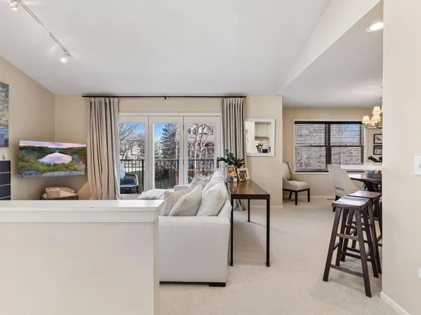 $499,500 | 3349 St Louis Avenue, Minneapolis, MN 55416