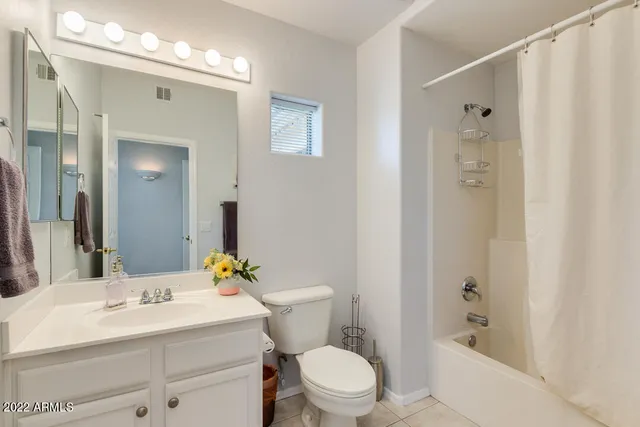 $3,600 | 1351 North Pleasant Drive, Unit 2092, Chandler, AZ 85225